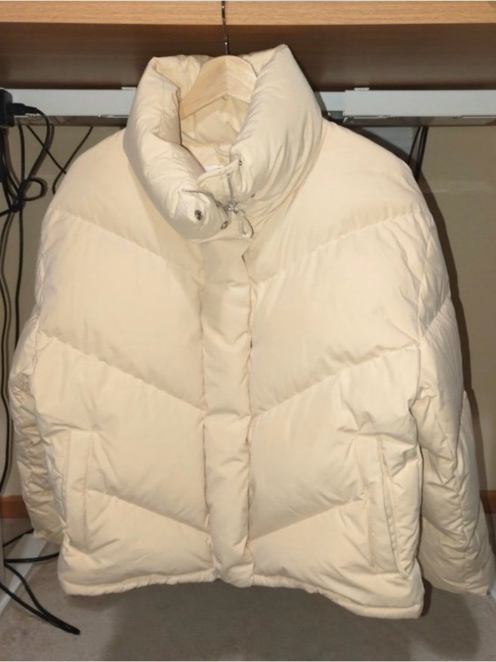 Aritzia The Cloud Puff size s